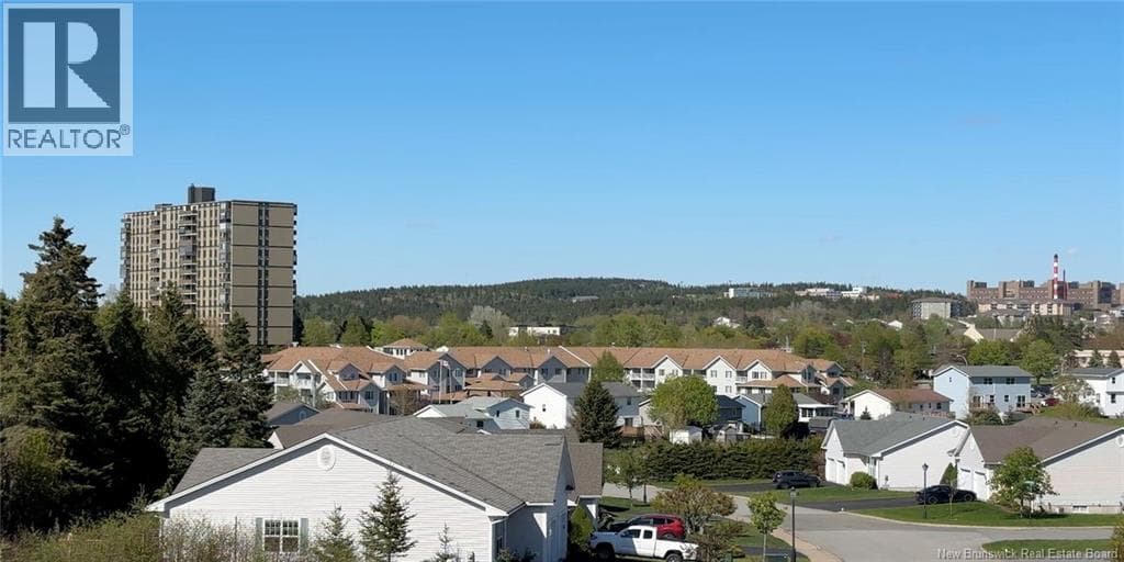 64 Cambridge Drive, photo 16