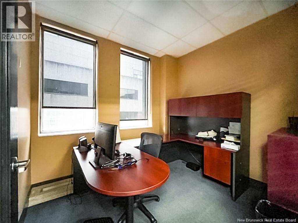 53 King Unit# 200, photo 4