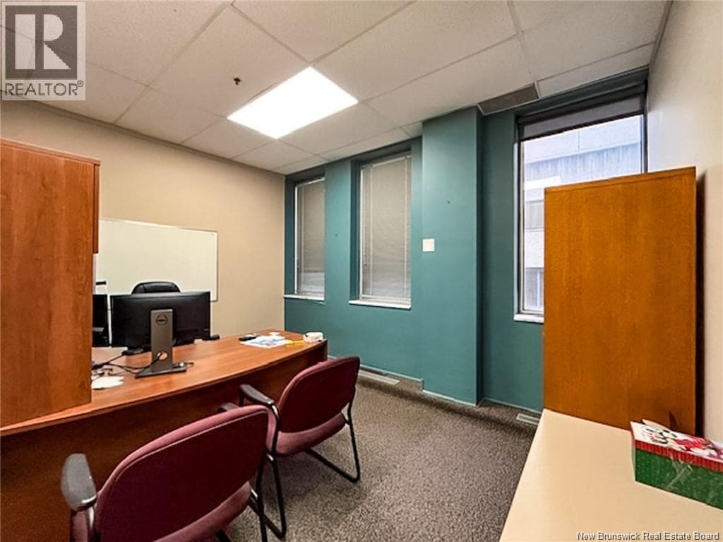 53 King Unit# 200, photo 2
