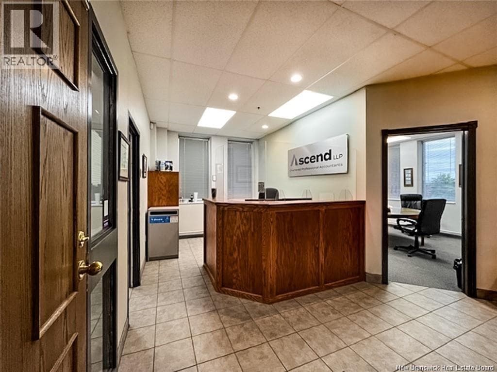 53 King Unit# 200, photo 9