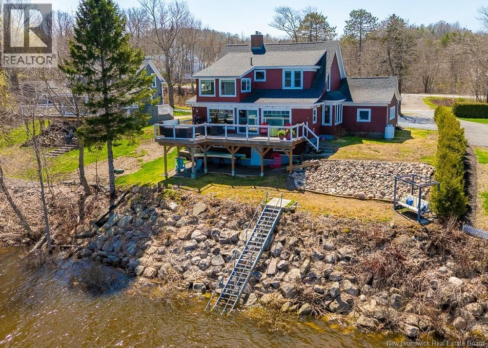 9 Driftwood Lane