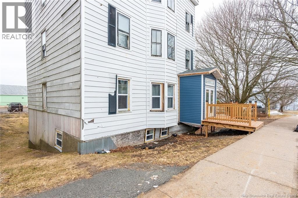 167 Adelaide Street, photo 8