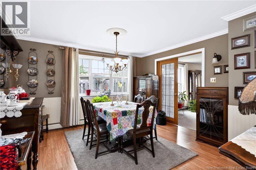 29 Hillhurst, photo 4