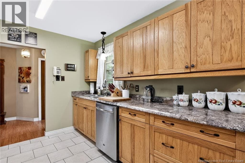 29 Hillhurst, photo 5