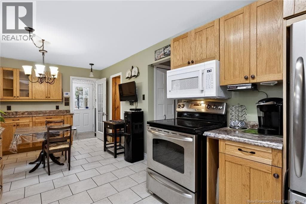 29 Hillhurst, photo 8