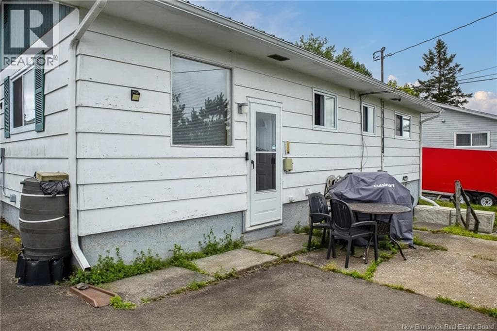 7 Kelton Street, photo 32
