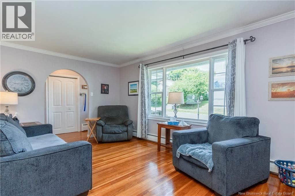 639 George Street, photo 9