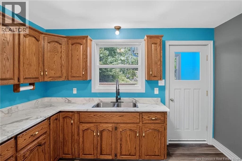 175 Highland Road, photo 12