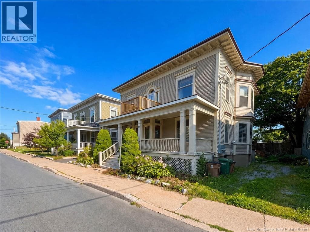 69-71 Clarendon, photo 3