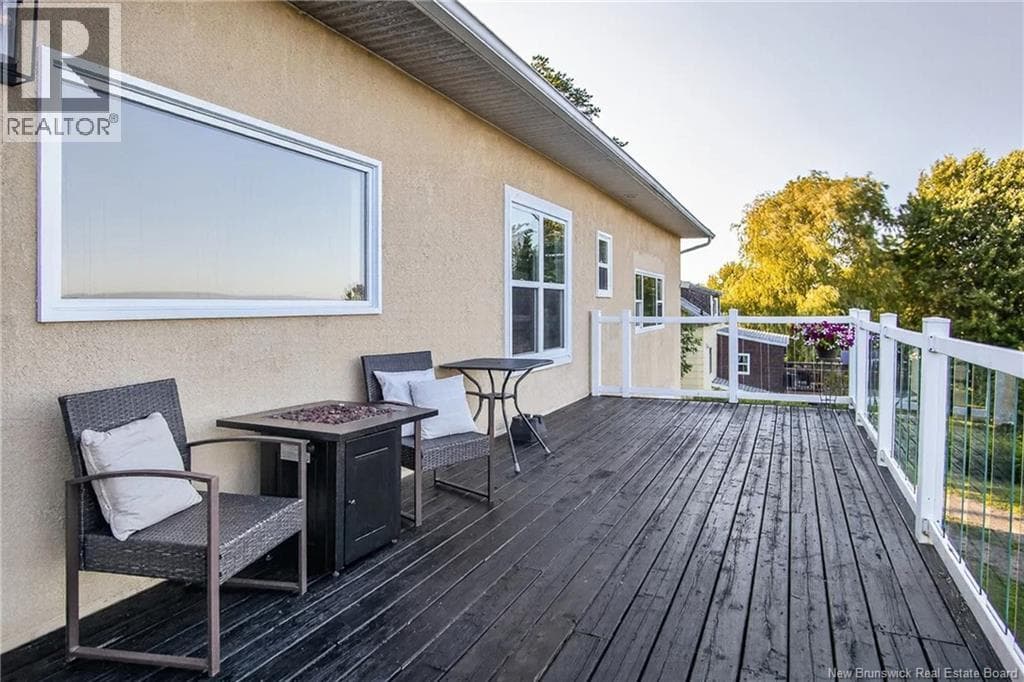 150 River Valley Drive, photo 32