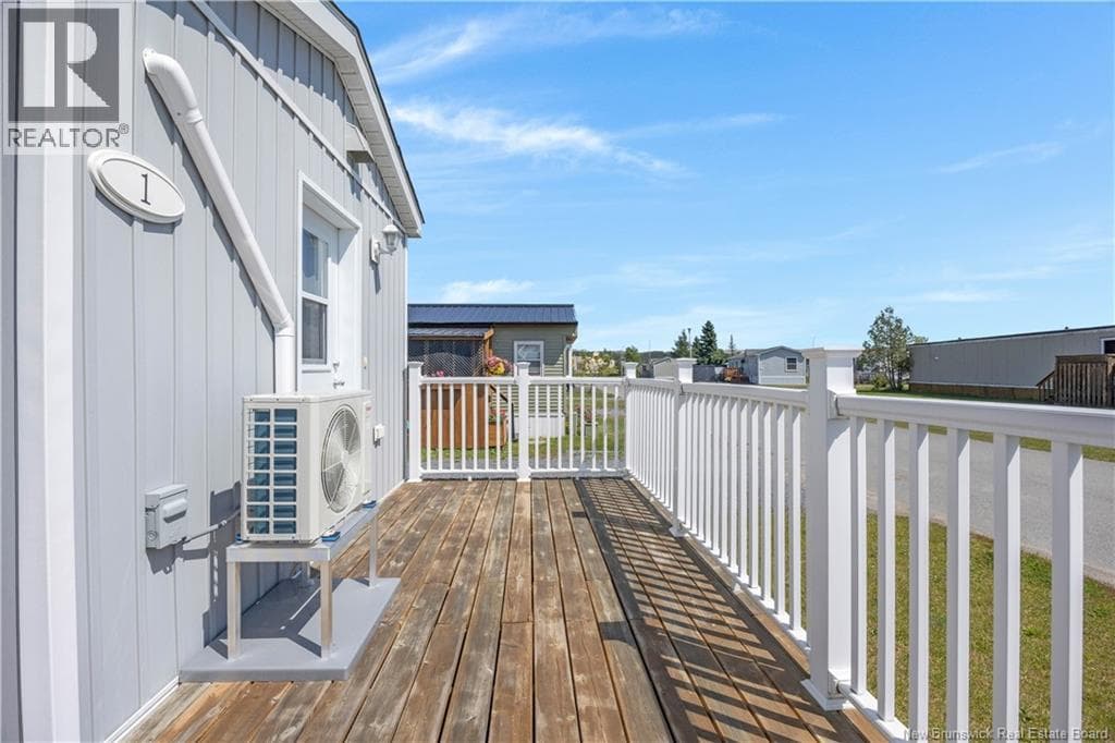 1 Kingfisher Road, photo 4