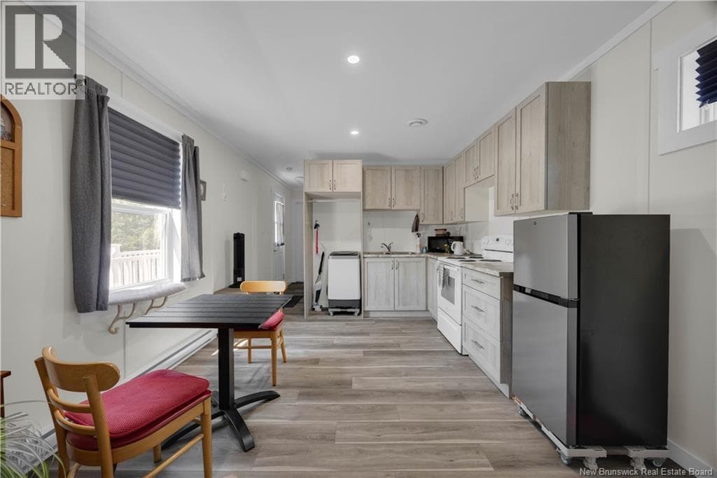 1 Kingfisher Road, photo 5