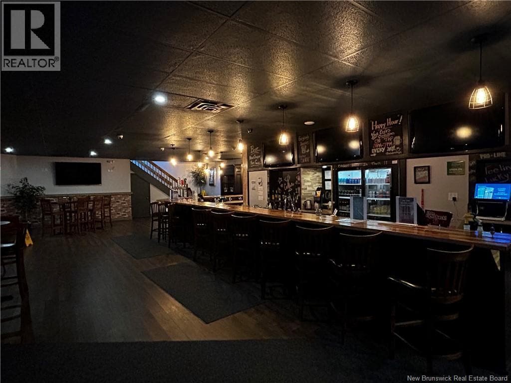 221 Hampton Road, photo 7