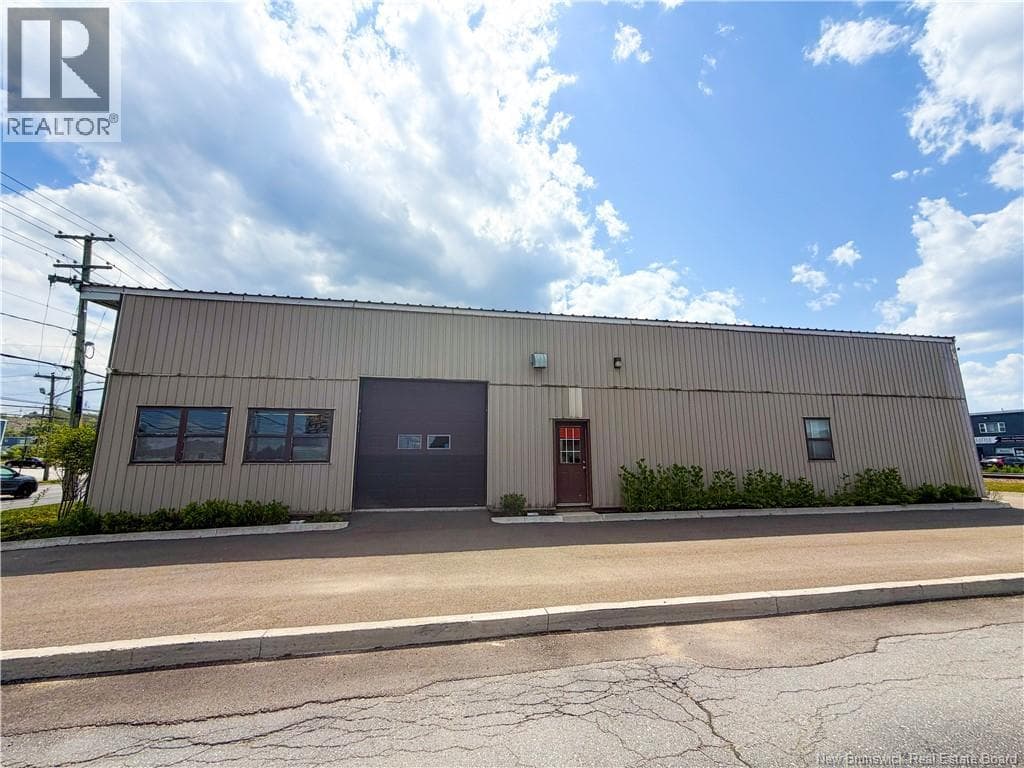 495 Rothesay Avenue, photo 2