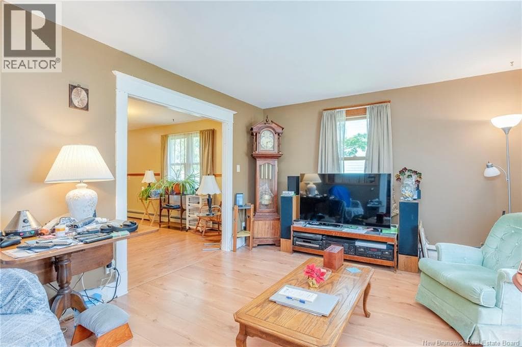 370 Greenhead, photo 6