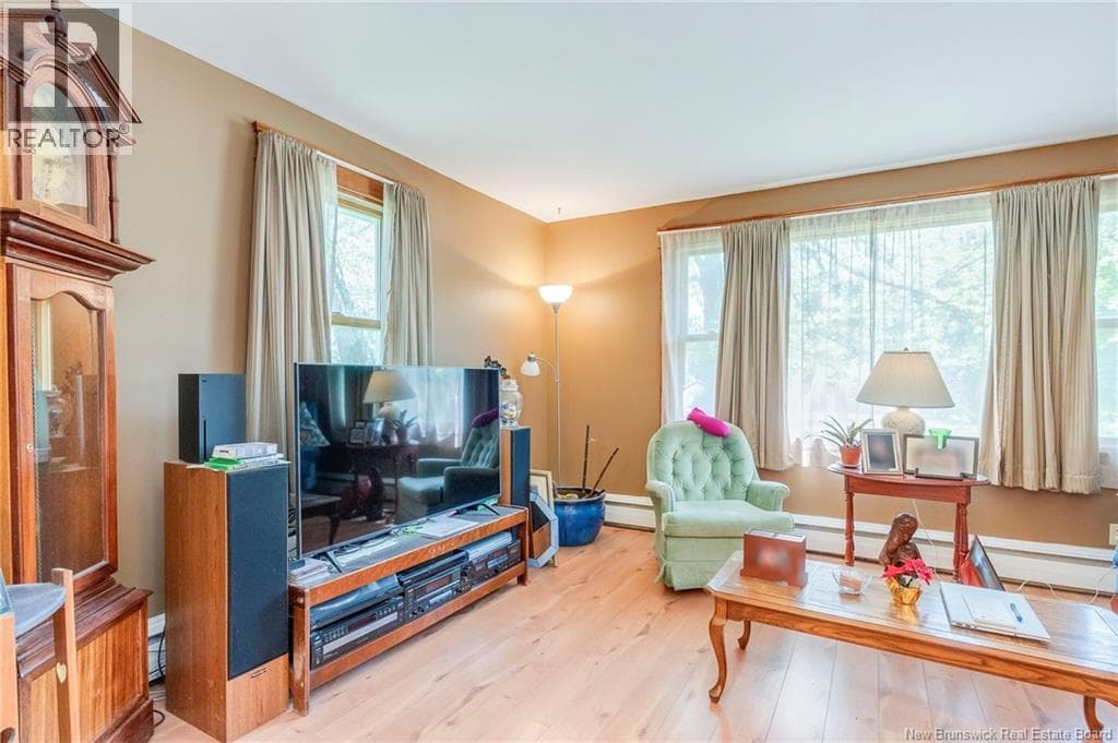 370 Greenhead, photo 25