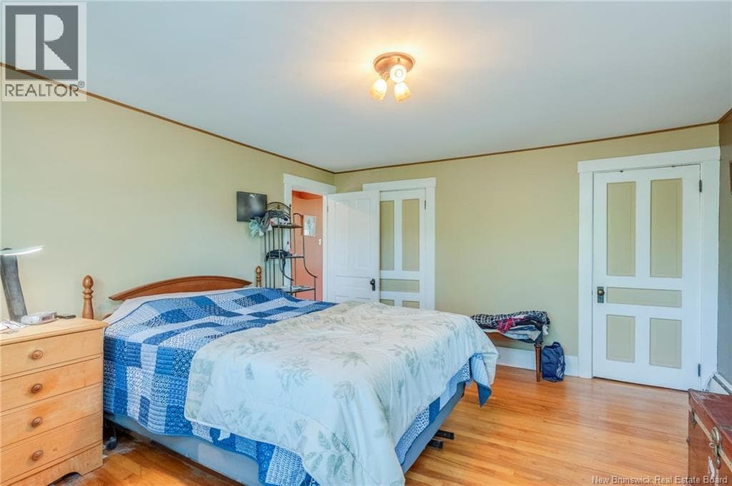 370 Greenhead, photo 18