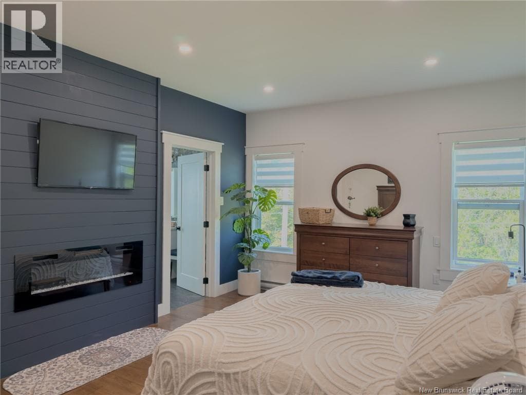 72 Longwood Drive, photo 19