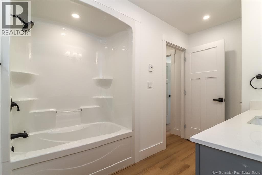 43 Downsview Drive, photo 36