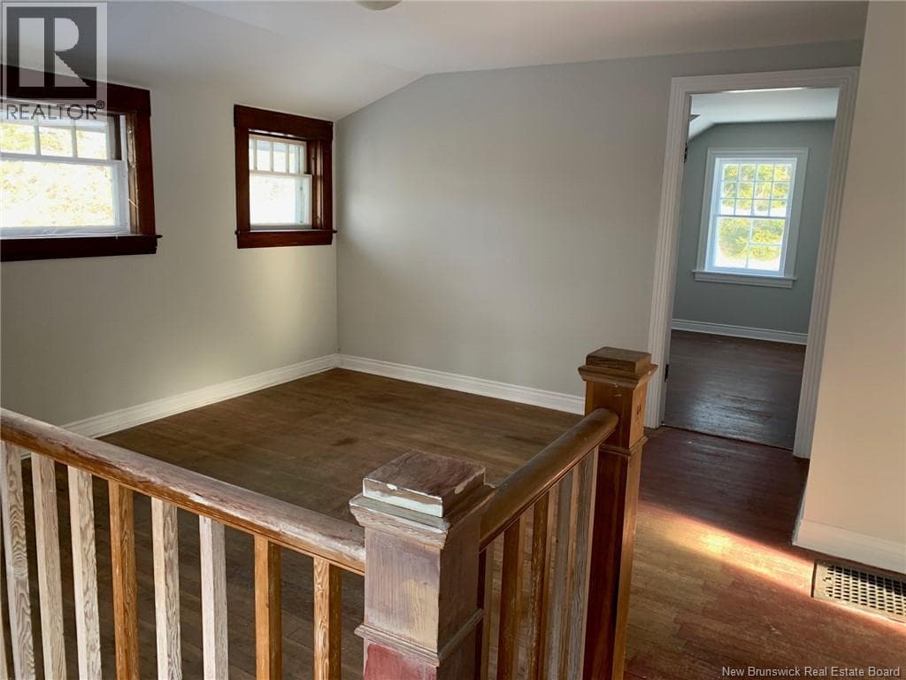 16 Clark Road, photo 5