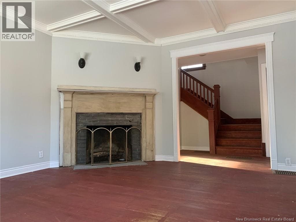 16 Clark Road, photo 2