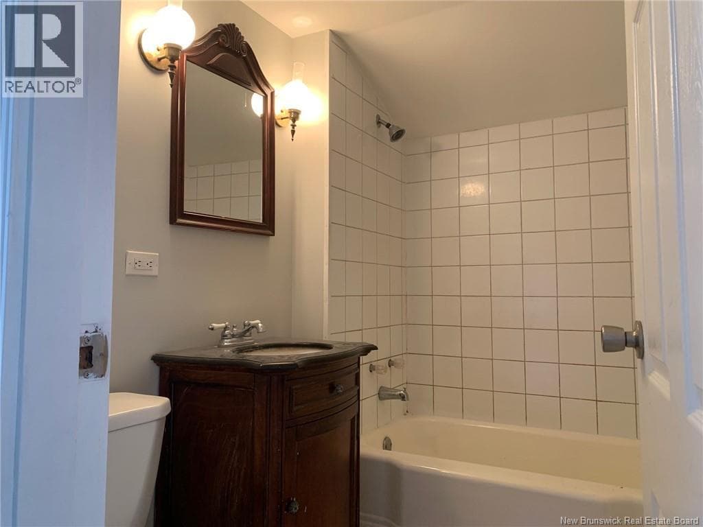 16 Clark Road, photo 8