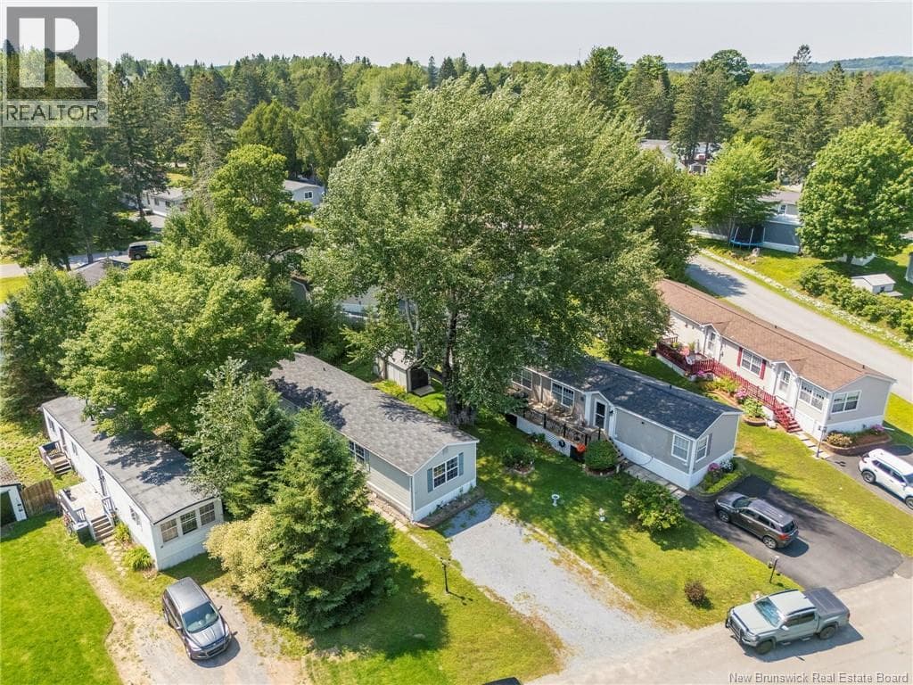 61 Ironwood, photo 24