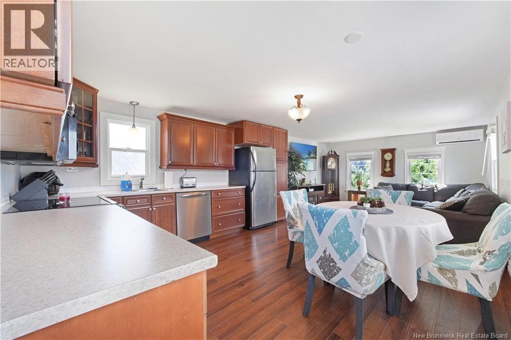 43 Darrell Avenue, photo 4