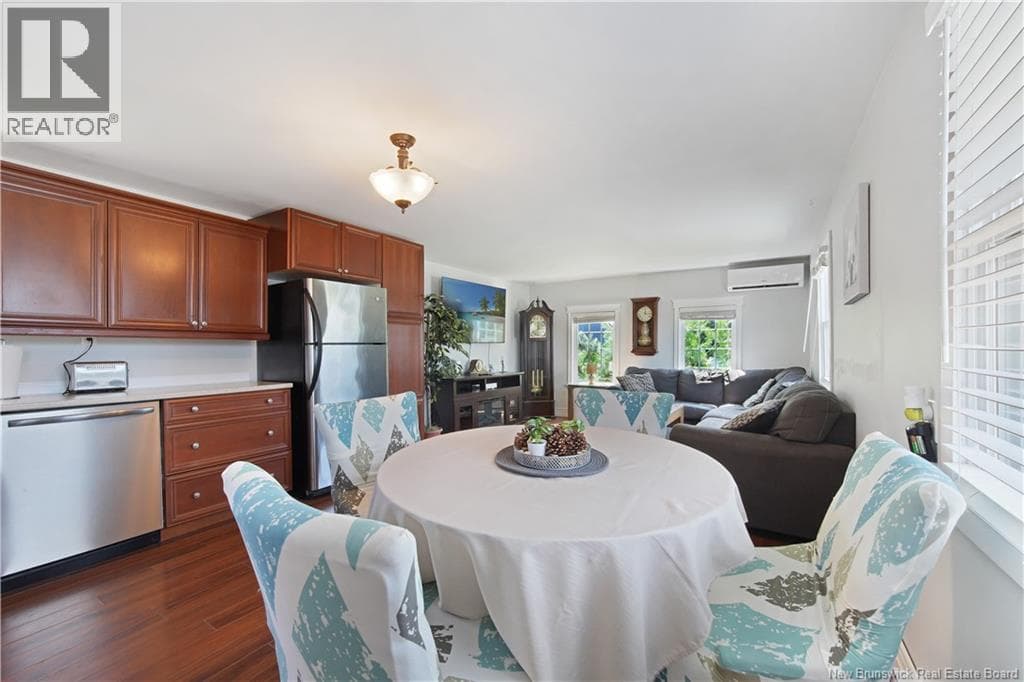 43 Darrell Avenue, photo 5