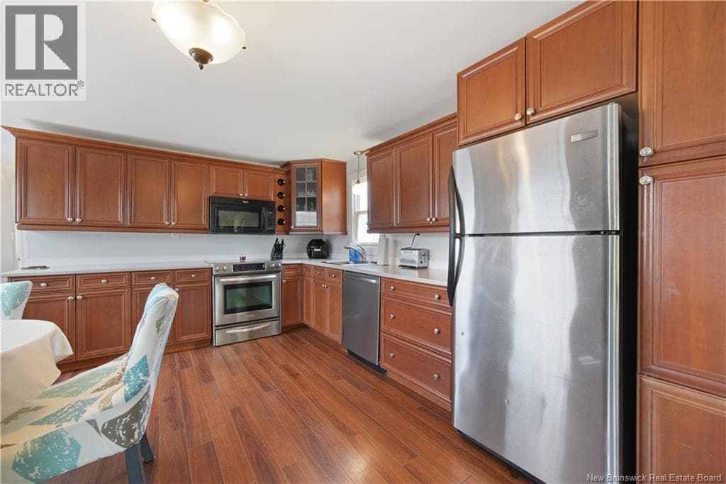 43 Darrell Avenue, photo 6