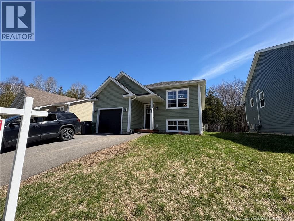 50 Walker Crescent