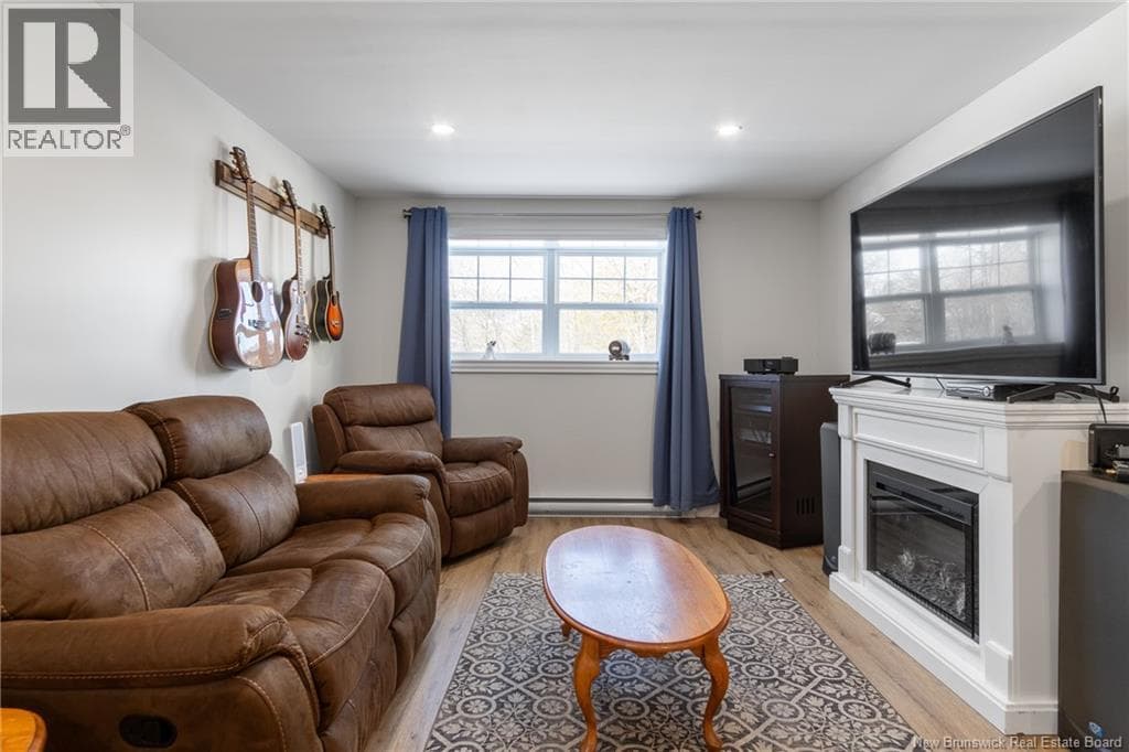 50 Walker Crescent, photo 27