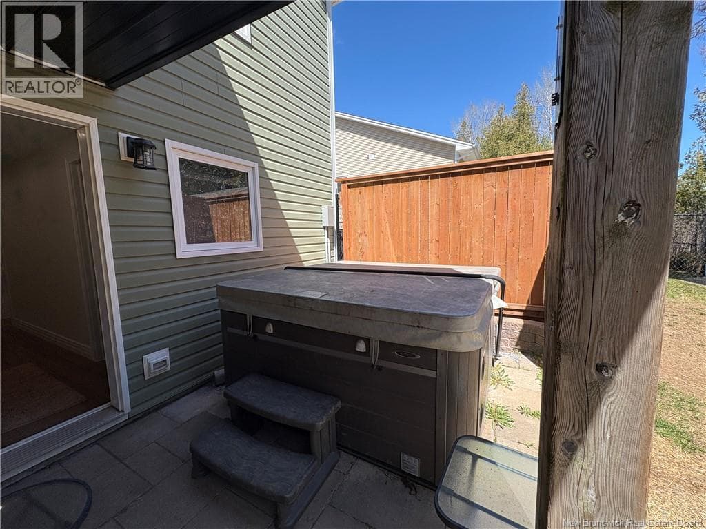 50 Walker Crescent, photo 41