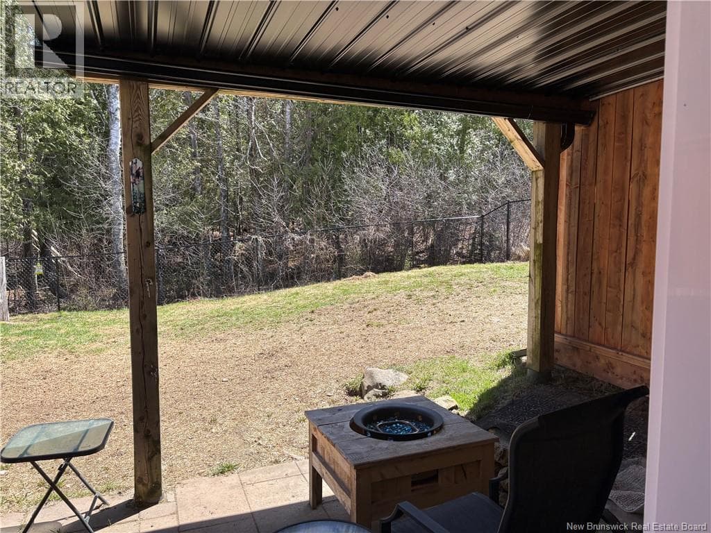 50 Walker Crescent, photo 44