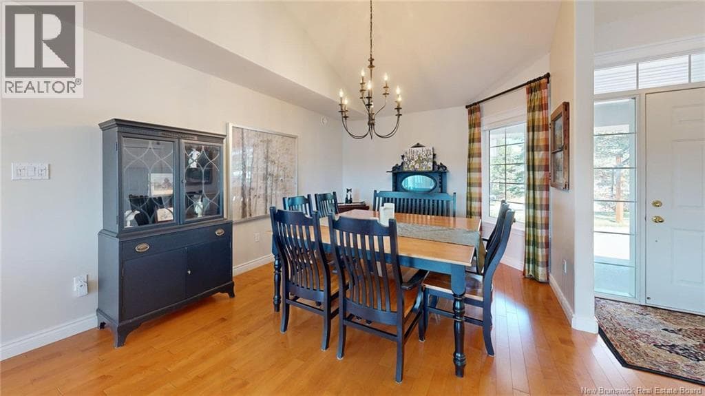 91 Rivershore Drive, photo 11