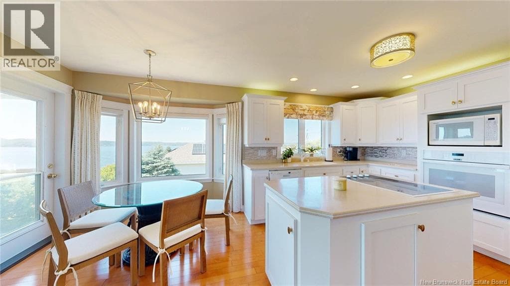 91 Rivershore Drive, photo 13