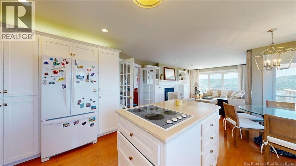 91 Rivershore Drive, photo 15