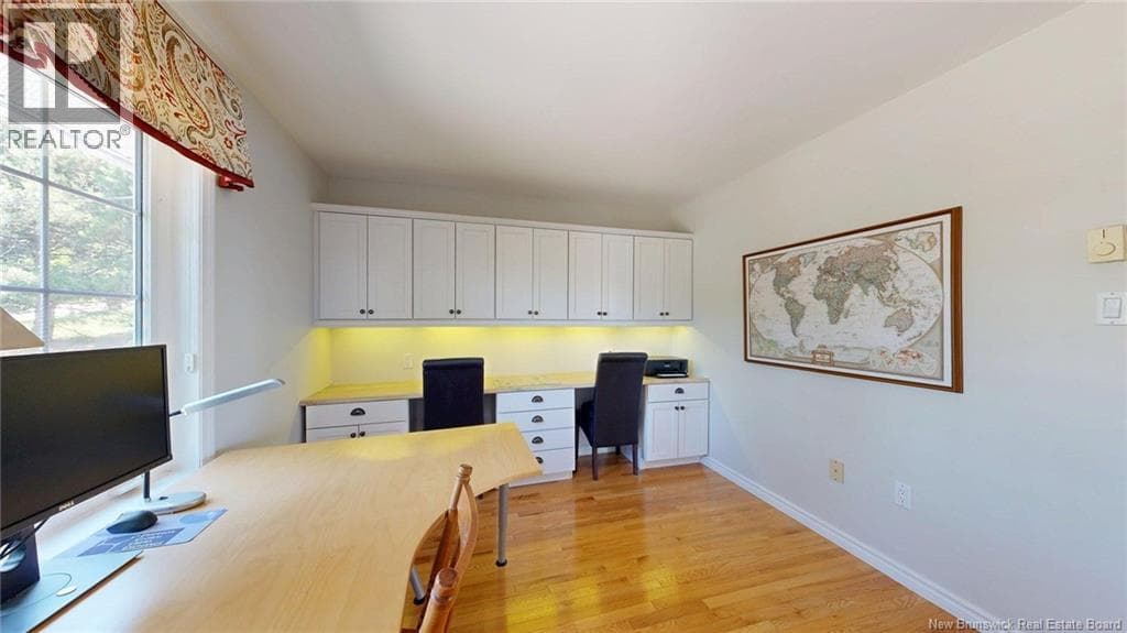 91 Rivershore Drive, photo 23