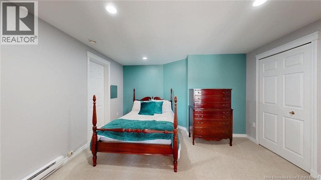 91 Rivershore Drive, photo 31