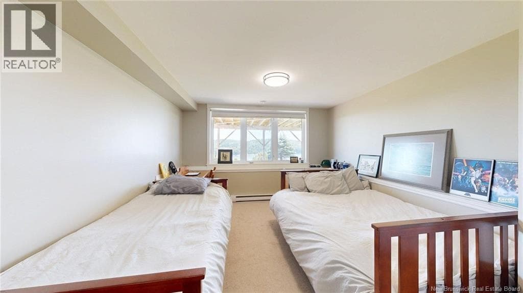 91 Rivershore Drive, photo 33