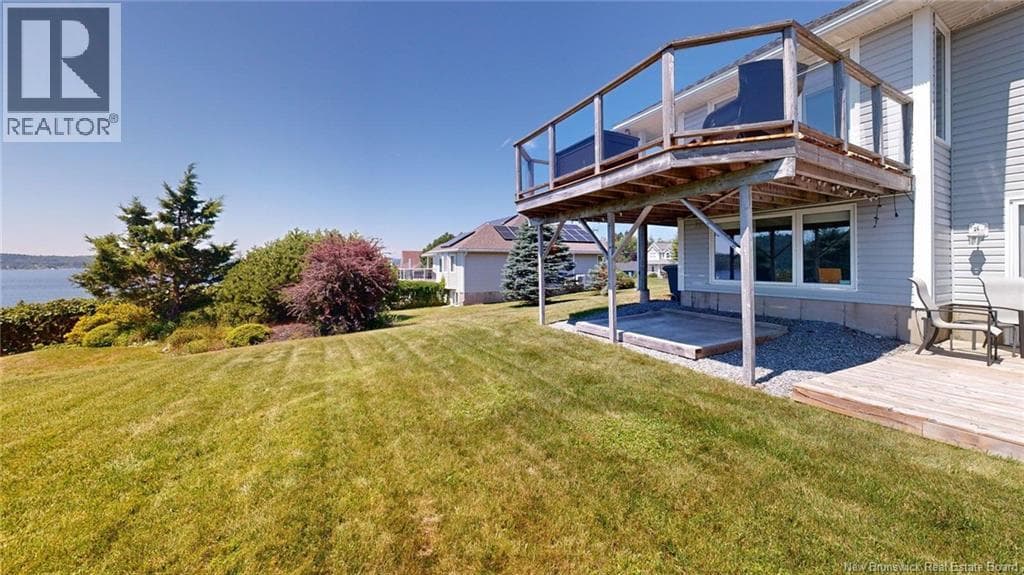 91 Rivershore Drive, photo 38
