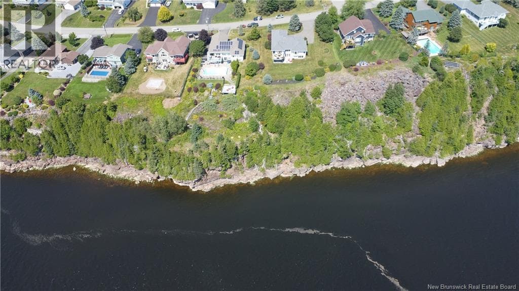 91 Rivershore Drive, photo 44