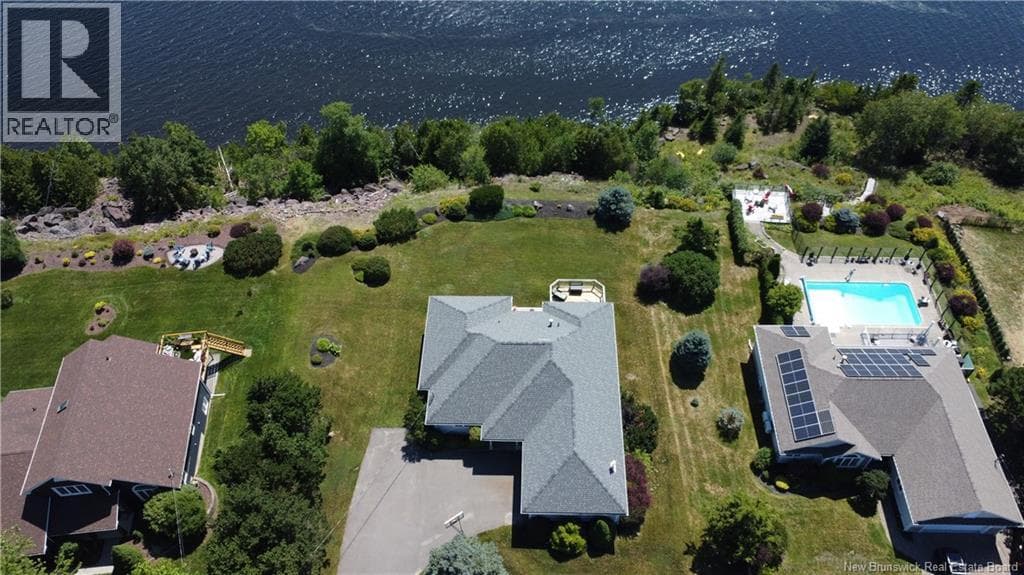 91 Rivershore Drive, photo 50