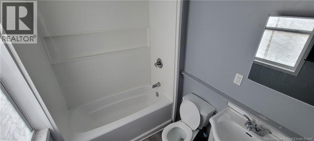 148 Broad Street, photo 6