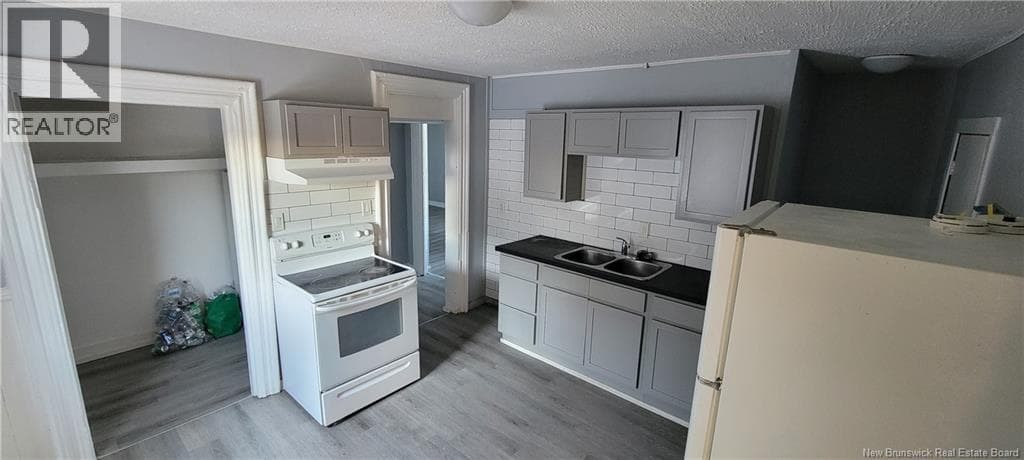 148 Broad Street, photo 8