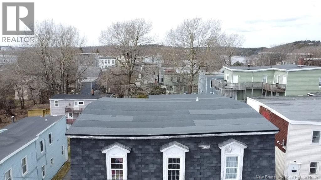 19 Cedar Street, photo 3