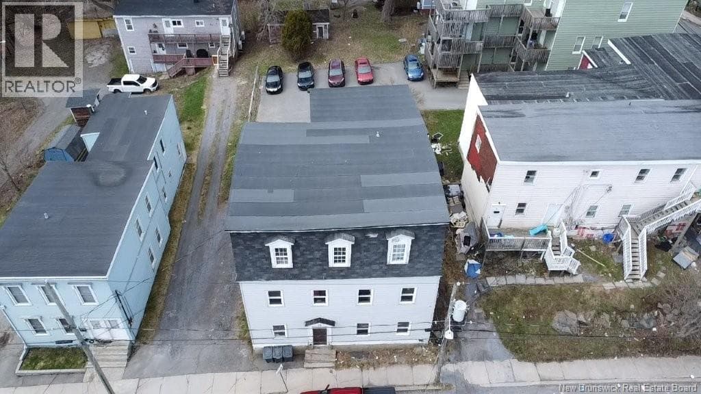 19 Cedar Street, photo 4
