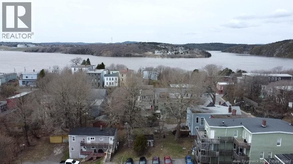 19 Cedar Street, photo 6