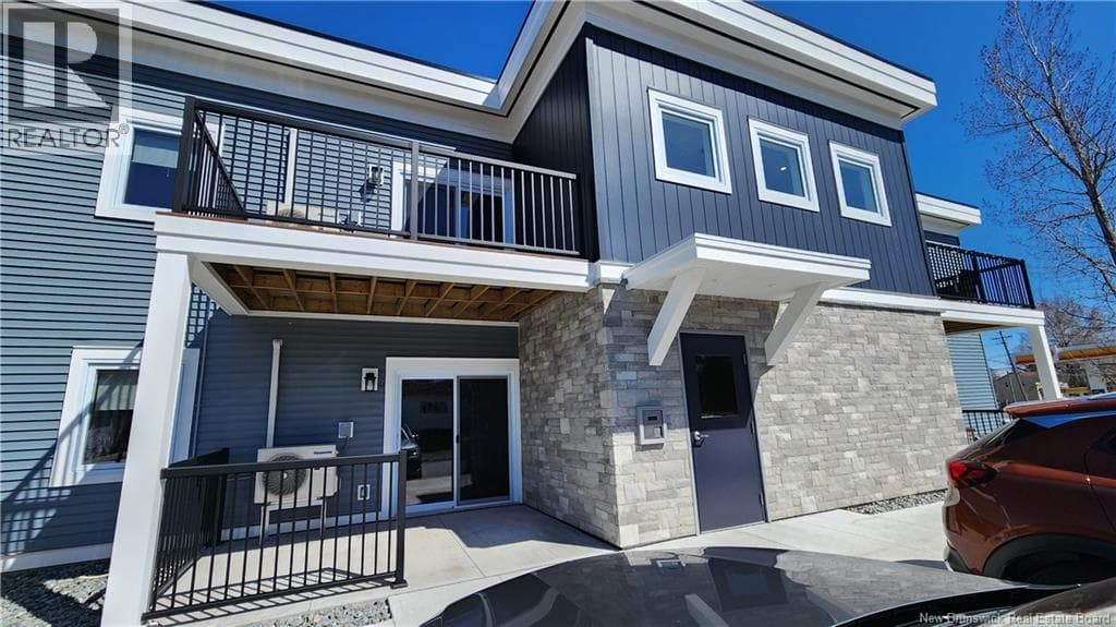 227 River Valley Drive, photo 2