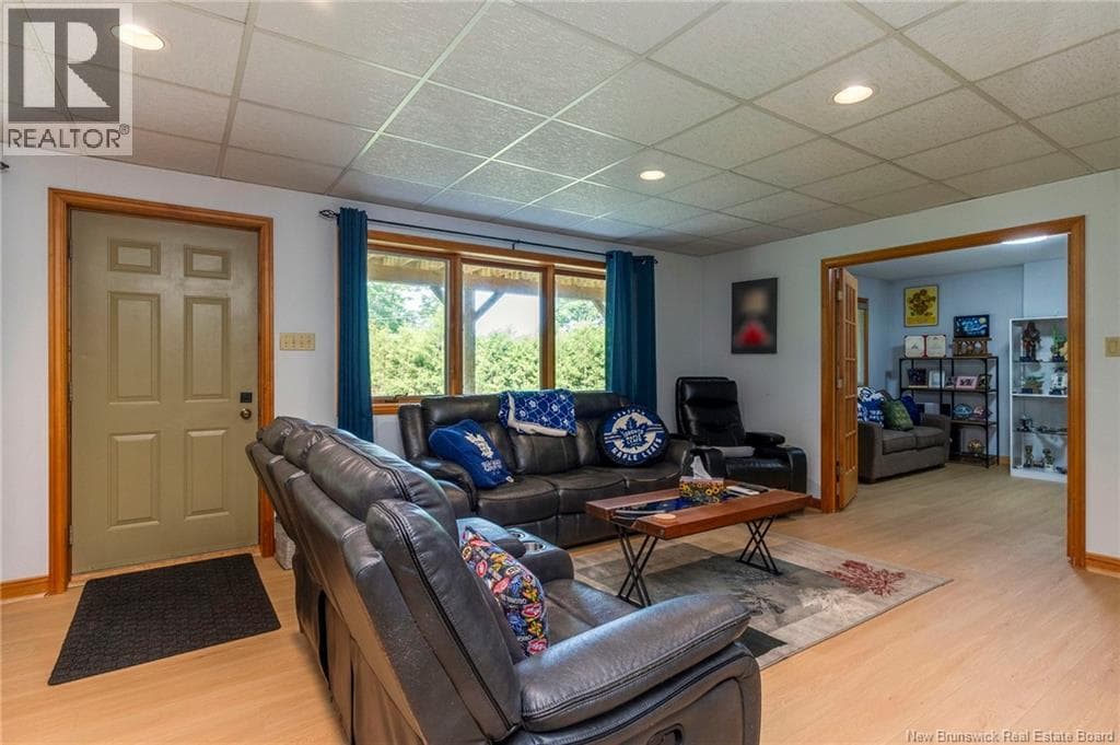 4 Ashwood Court, photo 27